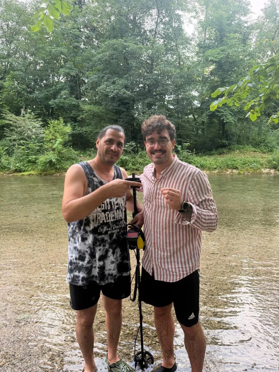 Platin-Ehering aus der Isar geborgen