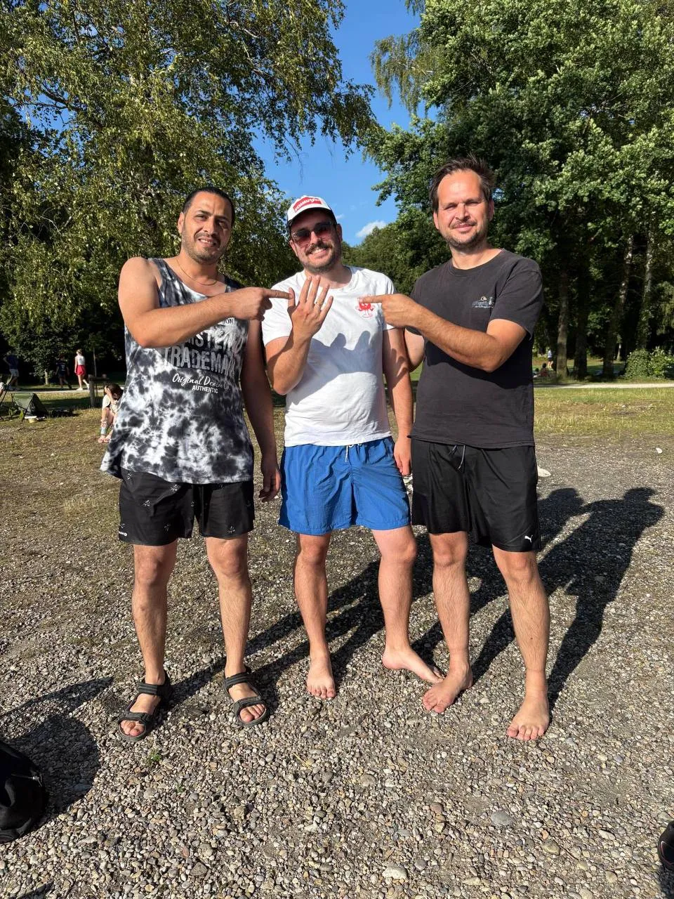 Ring im Starnberger See – nach zehn Minuten zurück