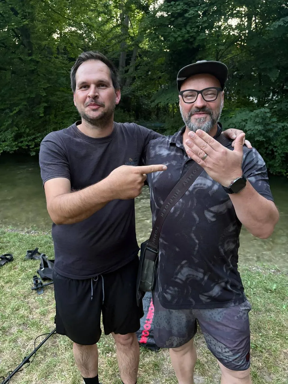 Ehering aus dem Schwabinger Bach zurück