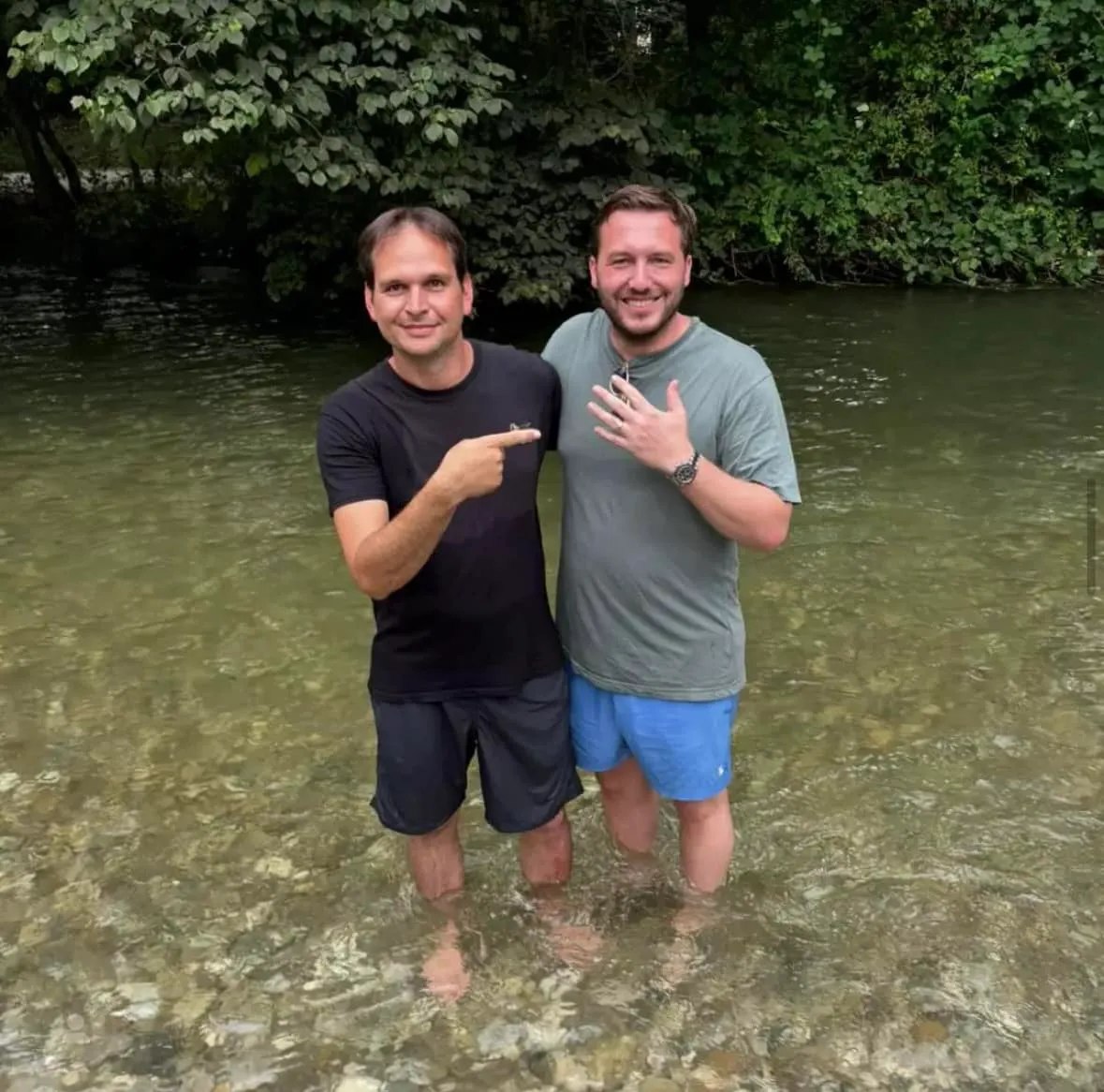 Die spannende Auftragssuche eines Eherings im Schwabinger Bach