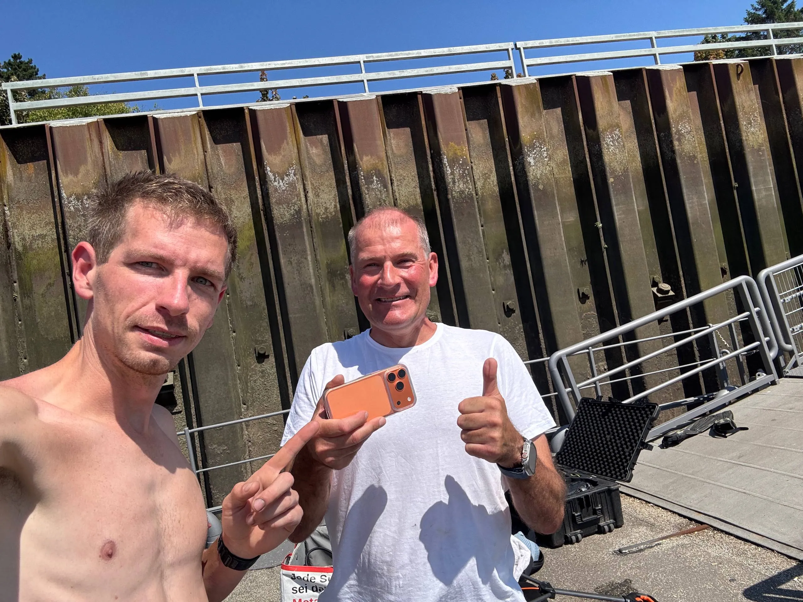 iPhone 17 Pro nach drei Tagen aus der Weser geborgen