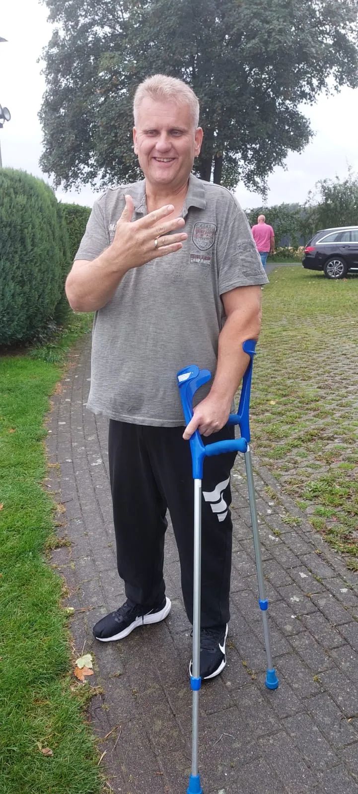 Foto 4 vom Einsatz: Ehering vom Balkon gefallen