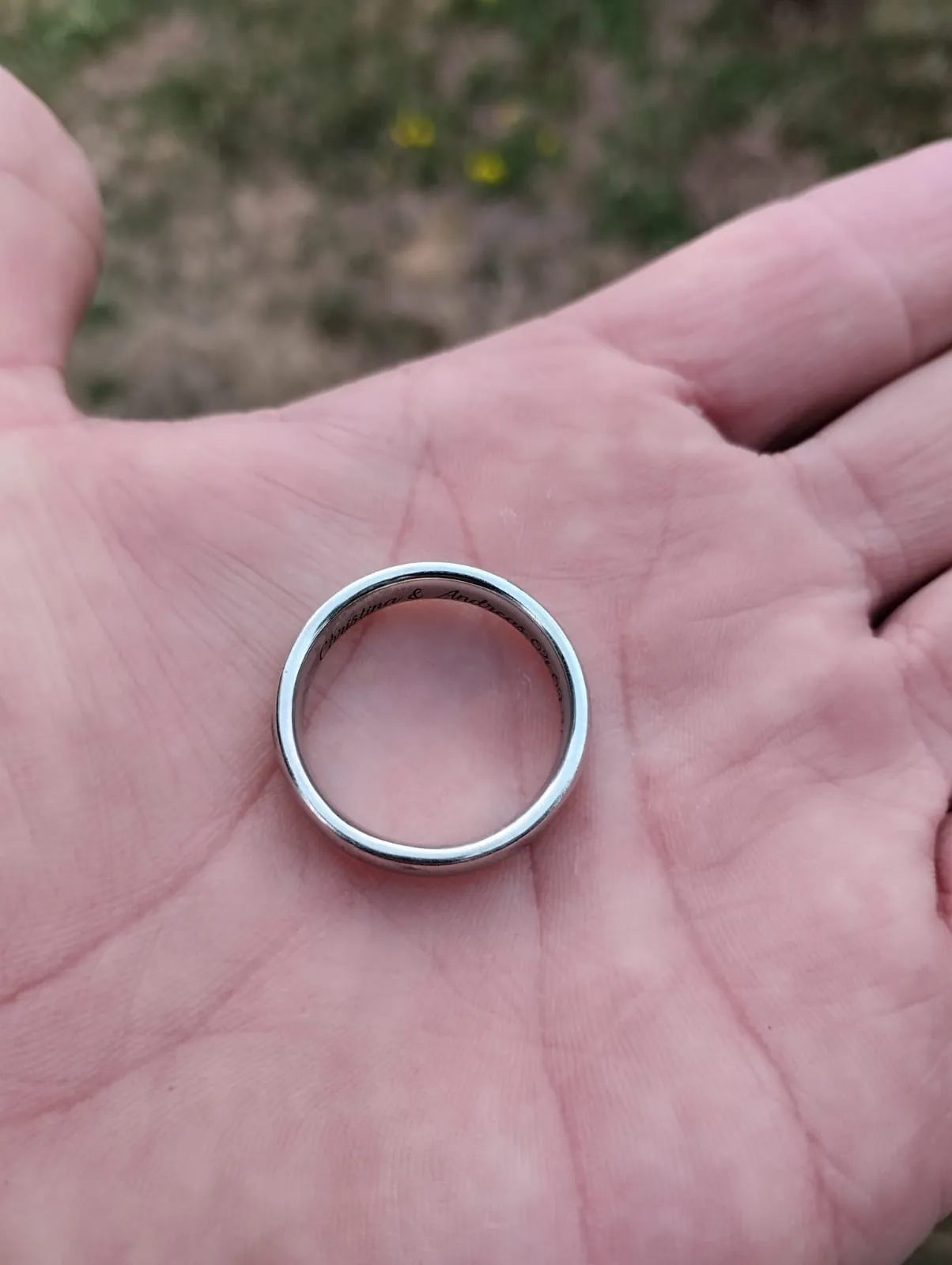 Bild 4 zum Auftrag Ring im Flachwasser verloren