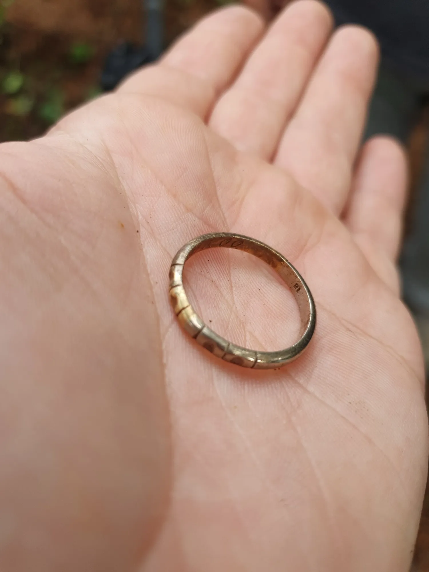 Foto 6 vom Einsatz: Entweder Goldring oder Brilli