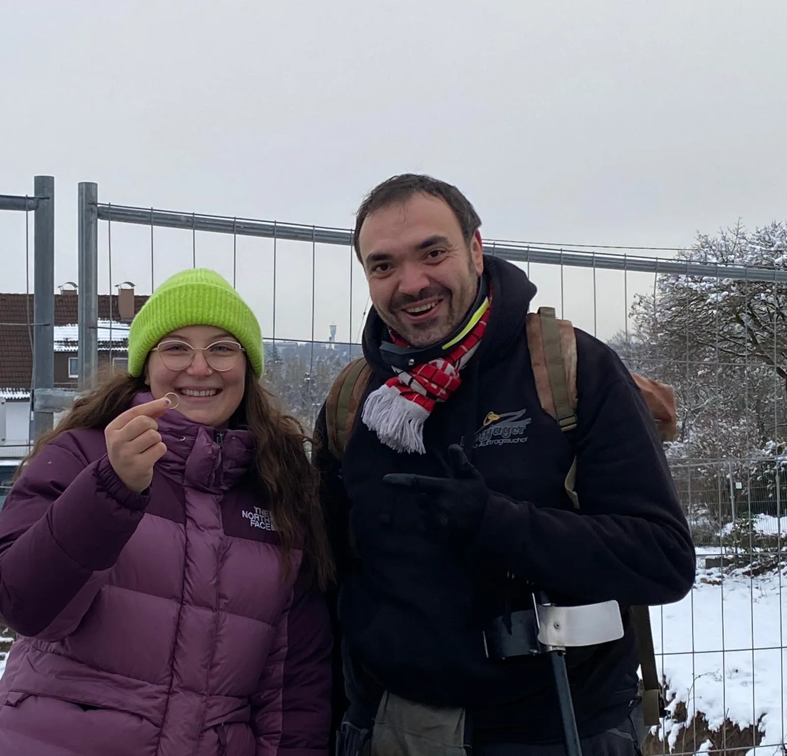 Bild 8 zum Auftrag Ring im Schnee verloren