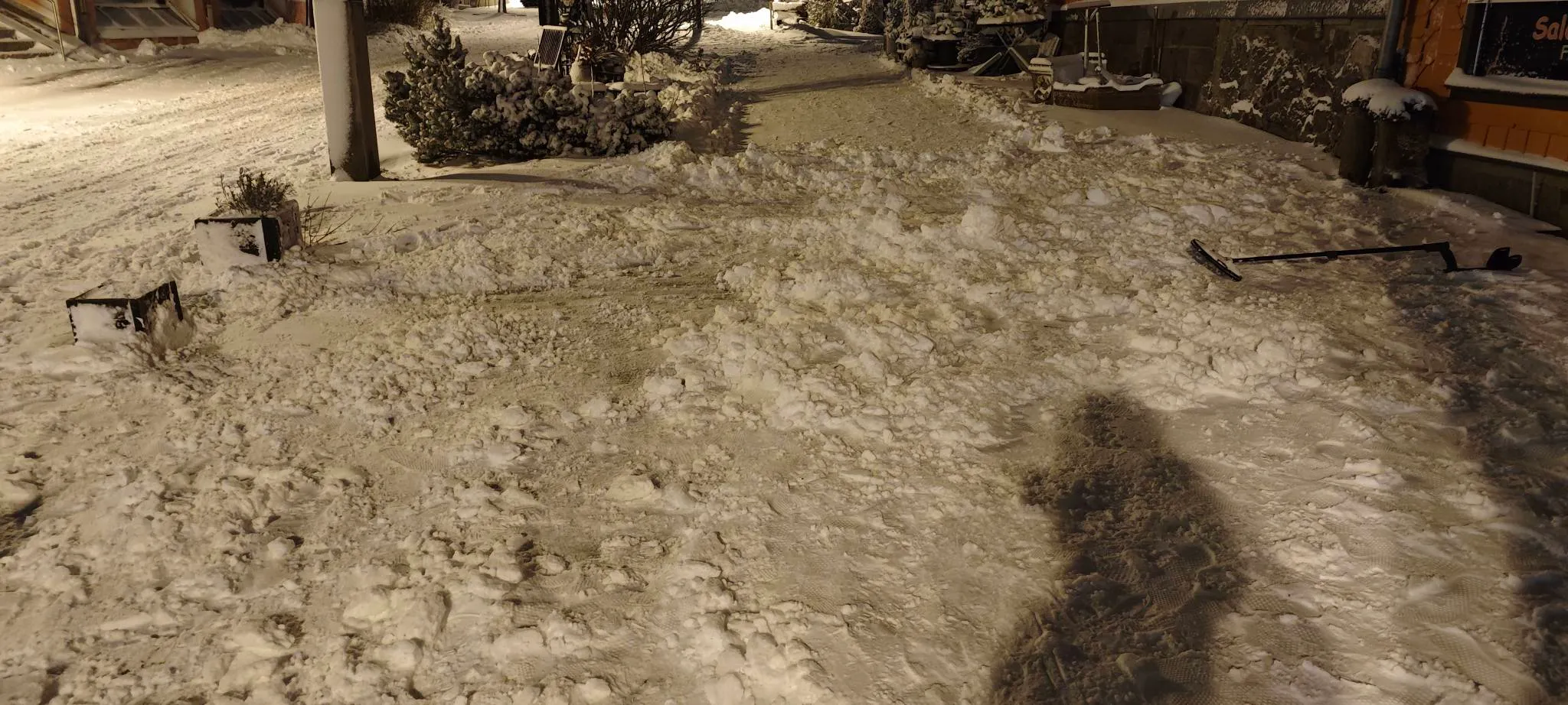 Bild 10 zum Auftrag Verlorener Platin-Ehering im Schnee: Eine dramatische Rettungsaktion in Oberhof